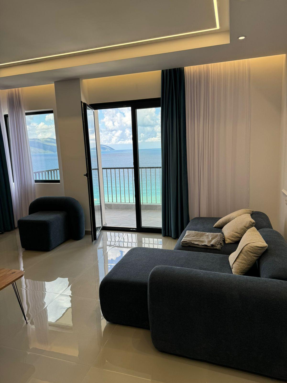 Shitet super apartament 2+1 me pamje nga deti+ ne Vlore