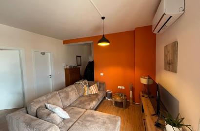 Shitet apartament 2+1 ne Qender