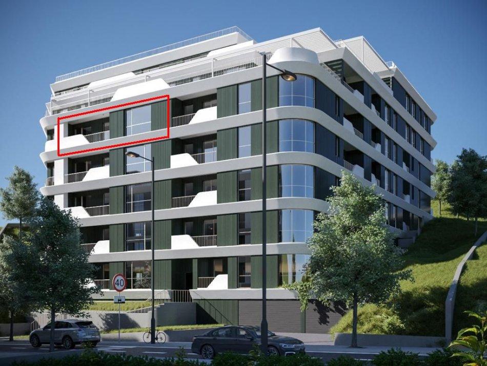 Shitet apartament 2+1 te Liqeni i Thate