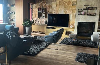 Jepet me qera penthouse 4+1 tek Liqeni i Thate