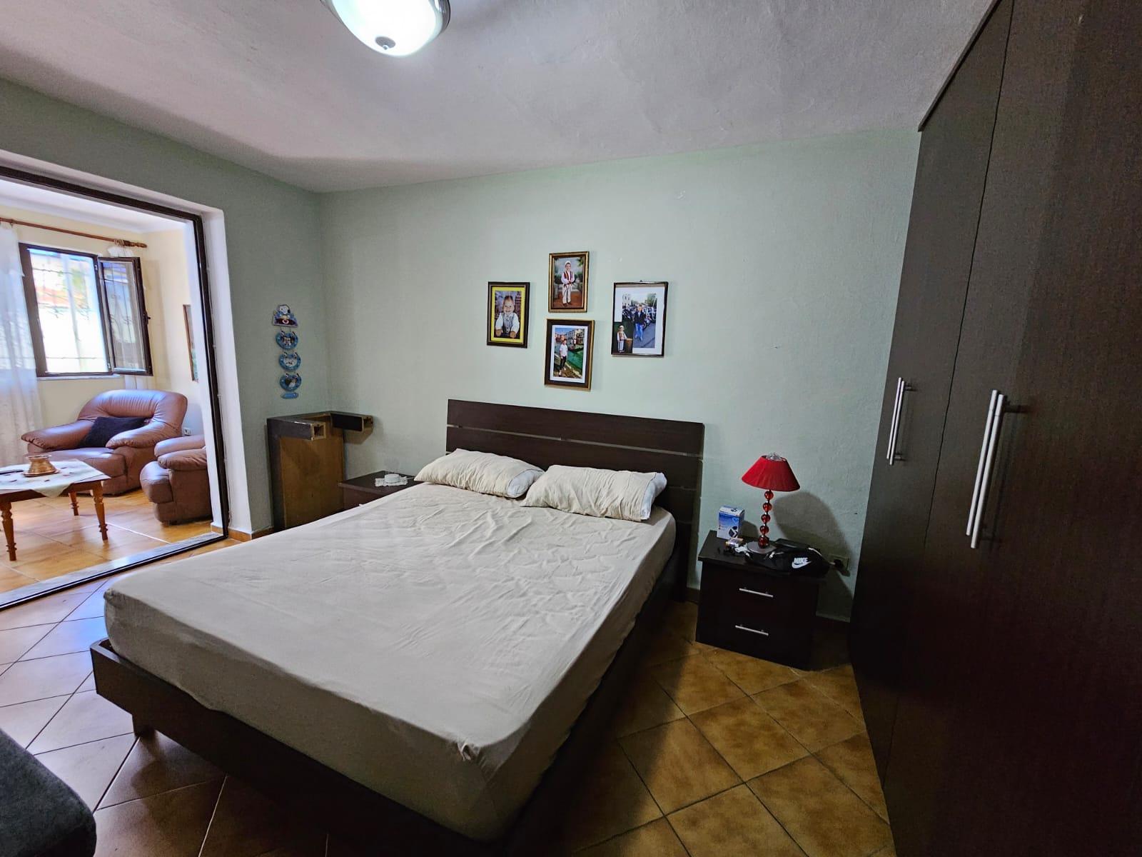 Jepet me qera apartament 2+1 ne Myslym Shyr