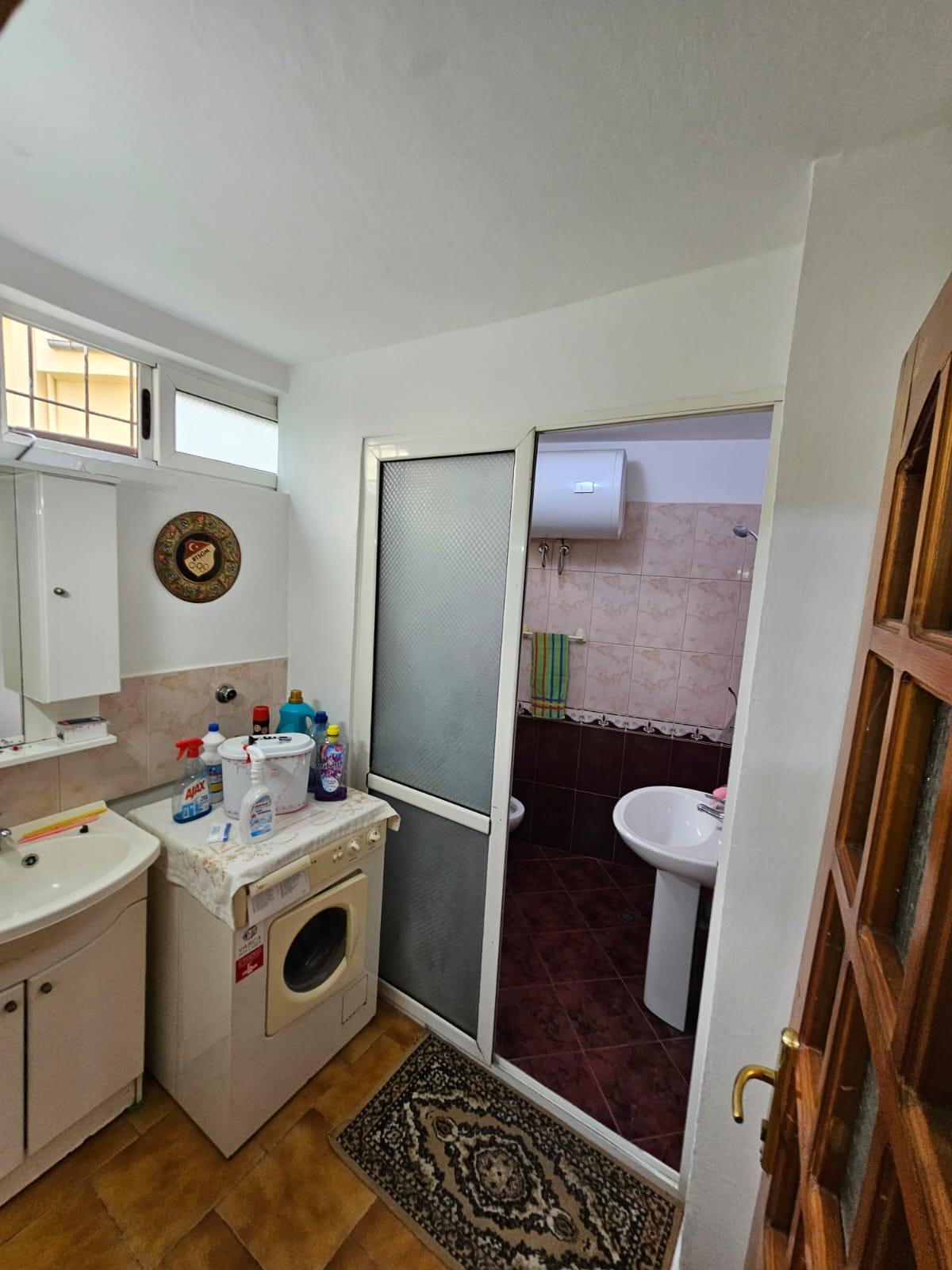 Jepet me qera apartament 2+1 ne Myslym Shyr