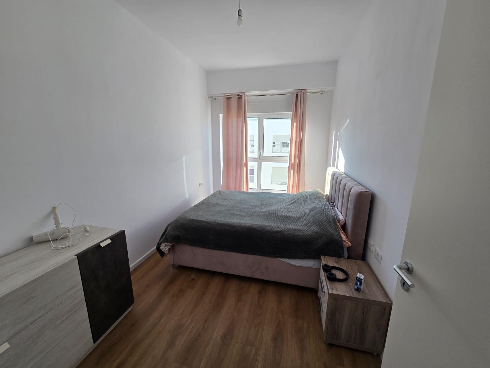 Shitet apartament 2+1 ne Ali Dem.