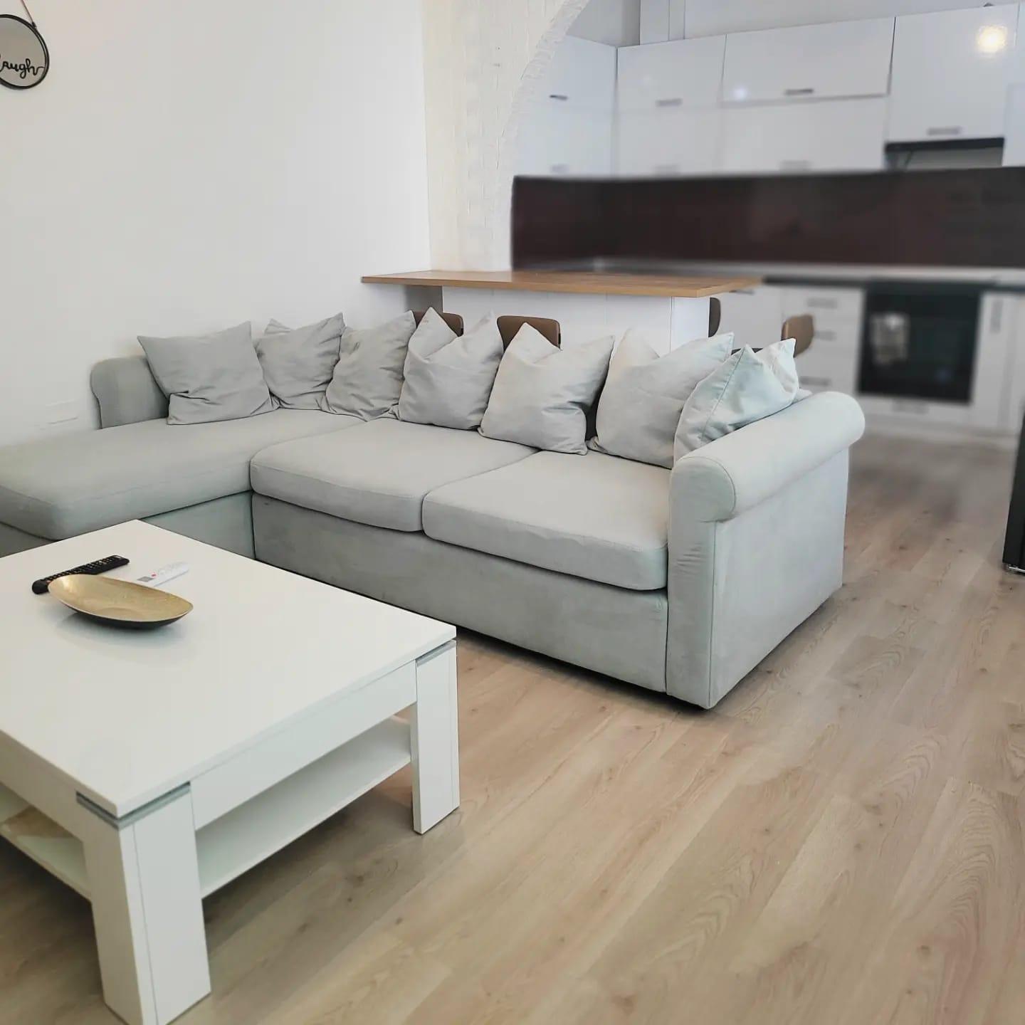 Jepet me qera apartament 1+1 ne Ali Dem.