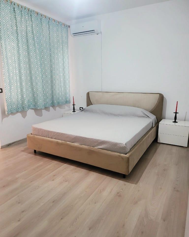 Jepet me qera apartament 1+1 ne Ali Dem.