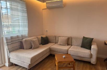 Jepet me qera apartament 1+1 tek Mine Peza