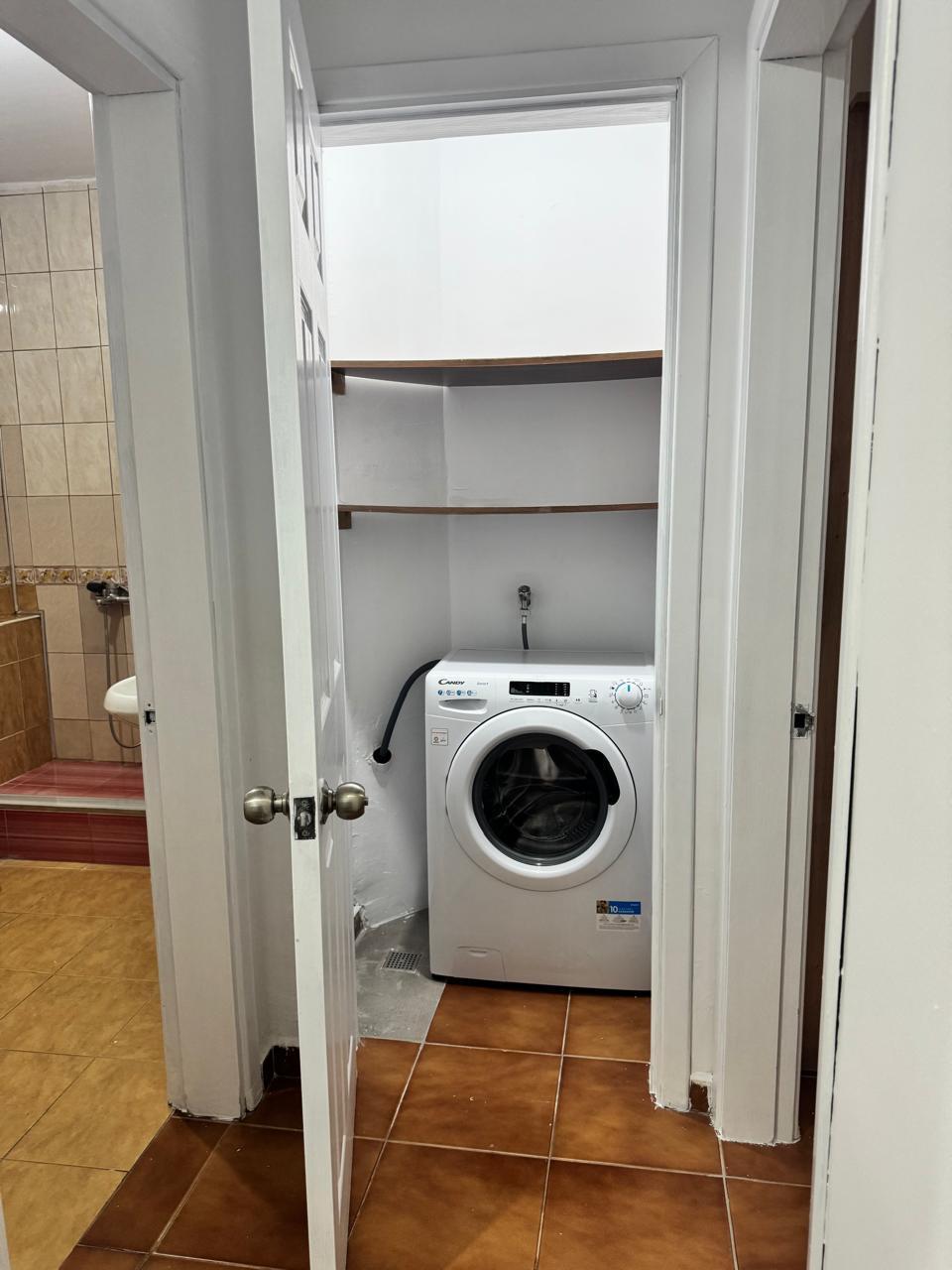 Jepet me qera apartament 1+1 ne Laprake
