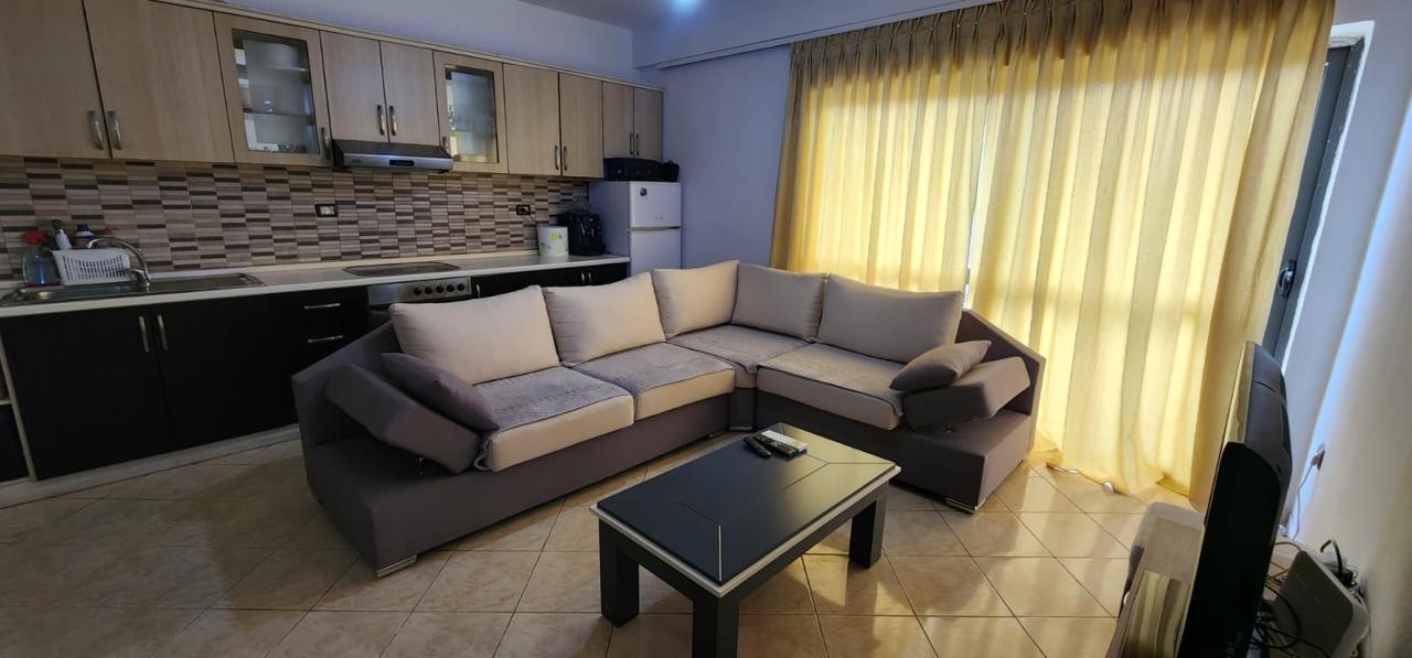 Jepet me qera apartament 2+1 ne Don Bosko
