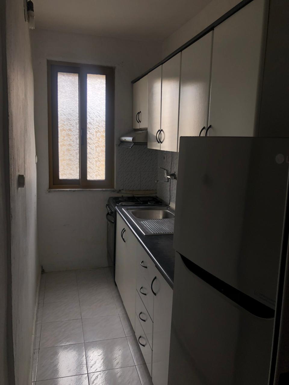 Apartament me qira tek 21 Dhjetori