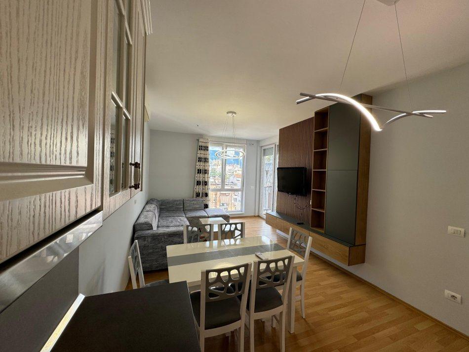 Jepet me qera apartament tek rruga e Kavajes 2+1
